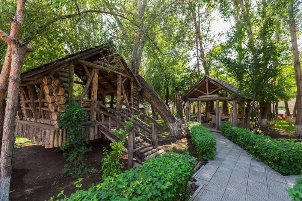 Green Palace Hotel (Arrinj)